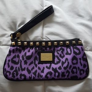 Betseyville clutch